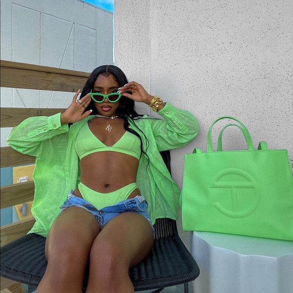 Medium Double Mint Telfar Bag - Picture 2 of 6